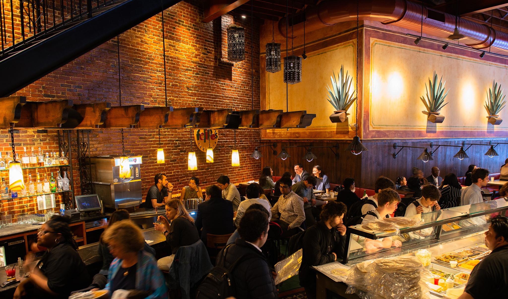 Best 10 Rooftop Bars in Boston [2026 April Update]