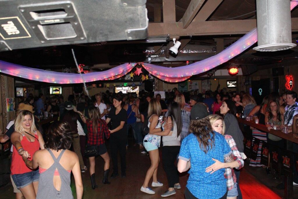 The Cash Nightclub & Lounge