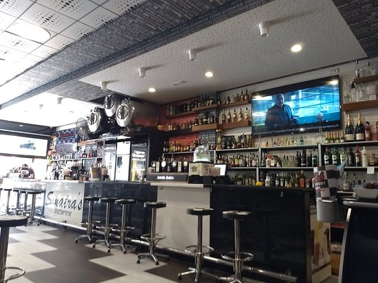 Sinatra's Bar Restaurant