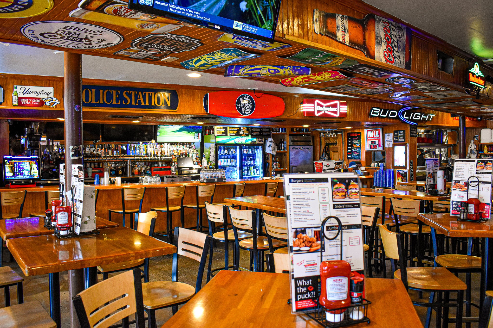 14 Best Cocktail Bars In Gatlinburg [2025 April Update]